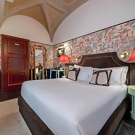 V Collection Condotti Hotel
